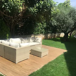 https://apartmani-zuzic-porec.in-istria.net